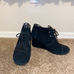 Tom Black Wedge Booties
